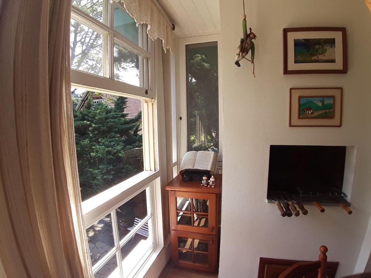 Agradável Apt 2Quartos para família próx ao Lago Negro - 4 min do centro- com churrasqueira Gramado Exterior foto